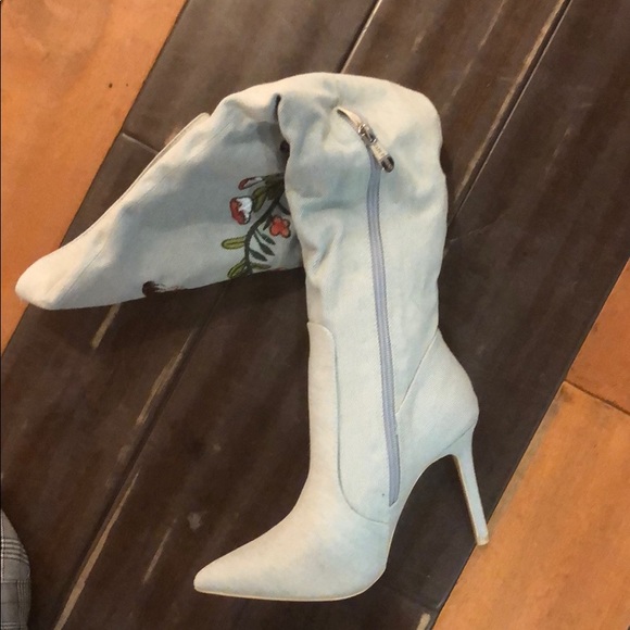 Over the knee boots - Picture 3 of 4